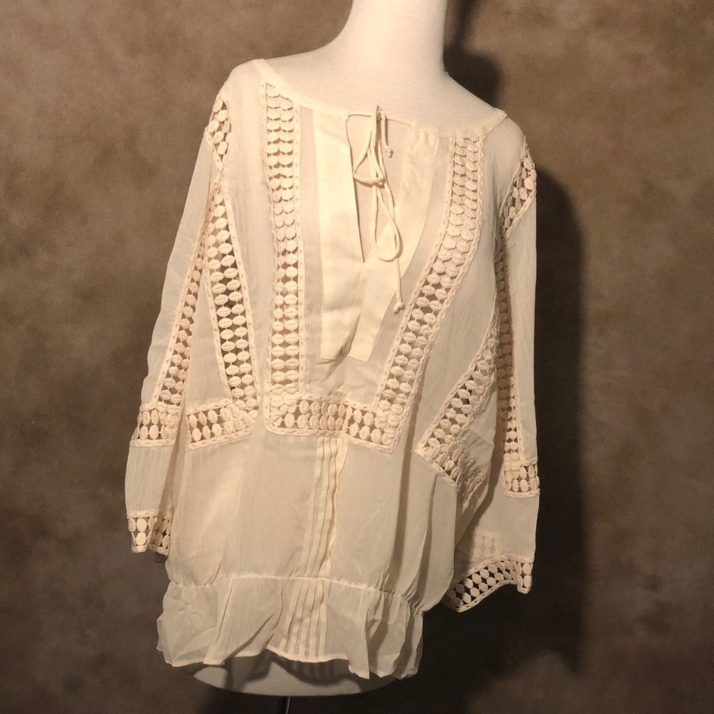Women’s Creme Blouse, XL